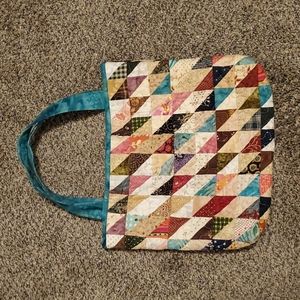 Quilted tote bag